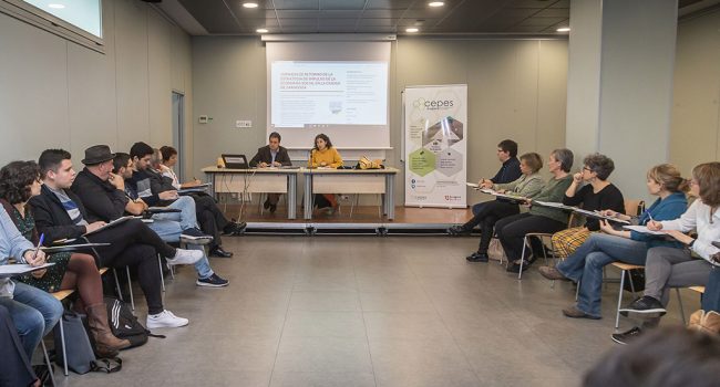 Asistentes a la Jornada de Retorno celebrada este lunes. Foto: AZ