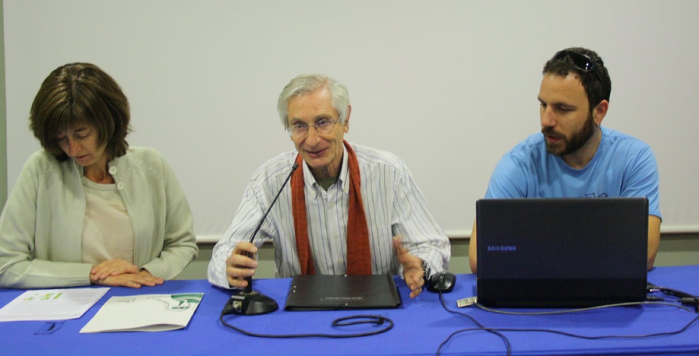 Representantes de la FAS durante una rueda de prensa.