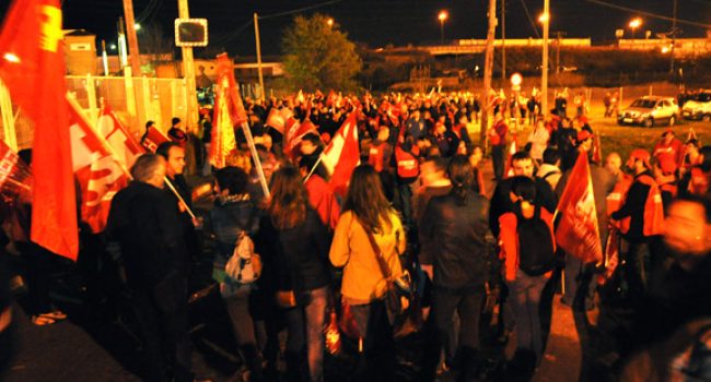 Piquete en las puertas de FCC en la pasada huelga general 29M. Foto: El Ventano