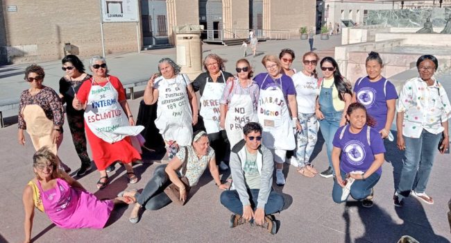 Trabajadoras del hogar y los cuidados celebran en Zaragoza la ratificación del convenio.