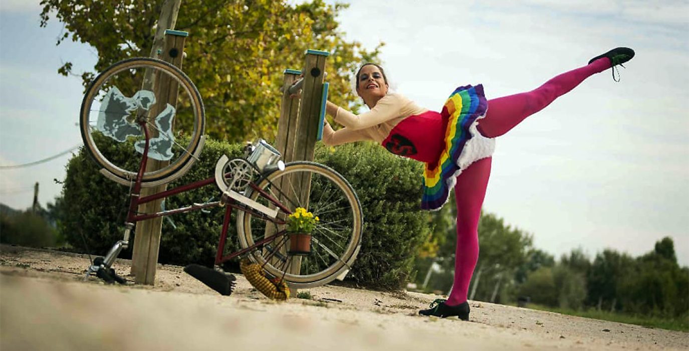 Ferropotrina de Callejeatro con su bicicleta