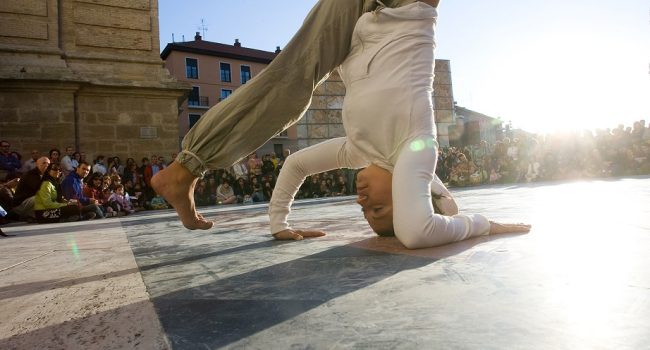 Festival Trayectos supera las dos décadas recorriendo Zaragoza a través de la danza contemporánea