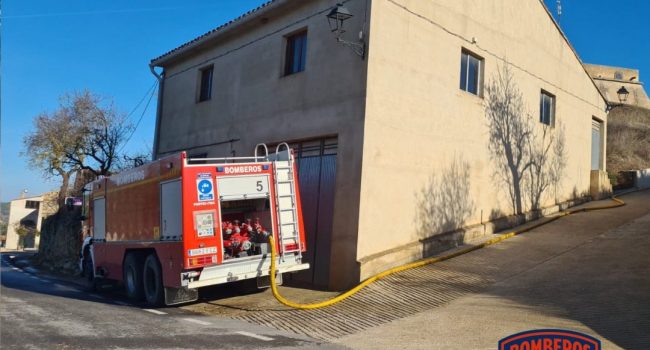 Bomberos en Lledó