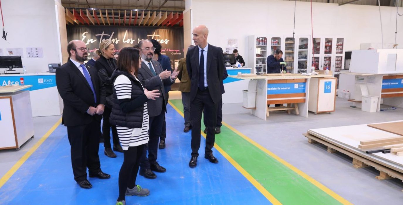 Visita del presidente de Aragón, Javier Lambán, a las instalaciones de Yudigar | Foto: DGA