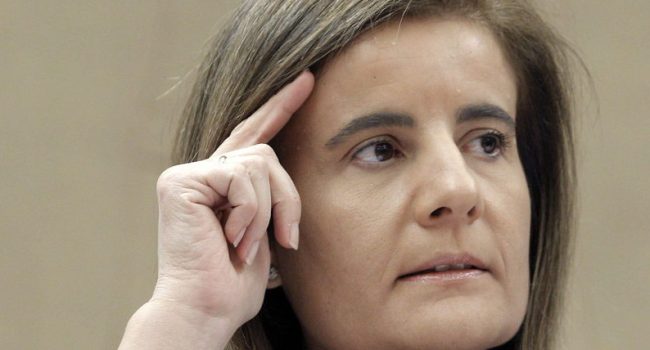 La ministra de Empleo del Gobierno español, Fátima Báñez.