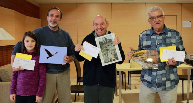 Los ganadores tras la entrega de premios.