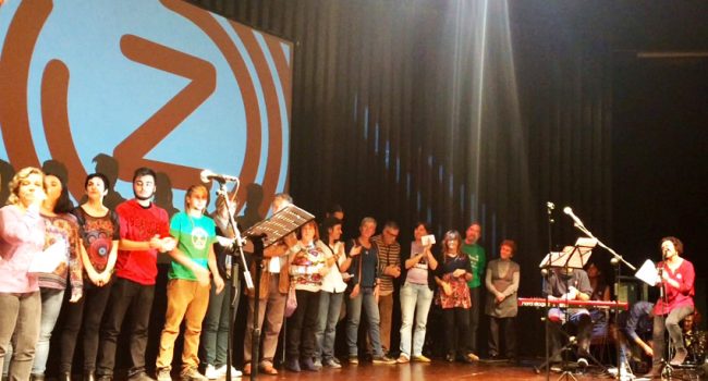 Más de veinte personas dieron voz a Ganemos Zaragoza. Foto: @josampeckinpah