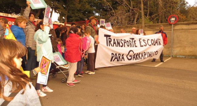 Este viernes volvieron a concentrarse. Foto: AMPA Gabec