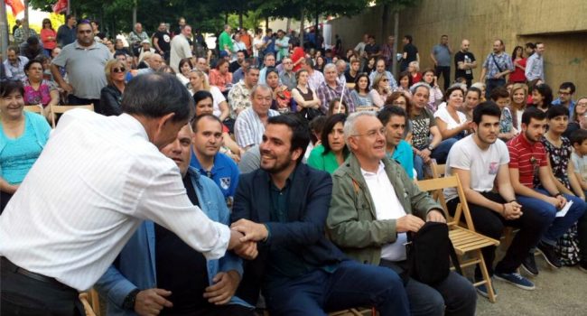 Alberto Garzón y Cayo Lara en la presentación de la candidatura de IU en Utebo.
