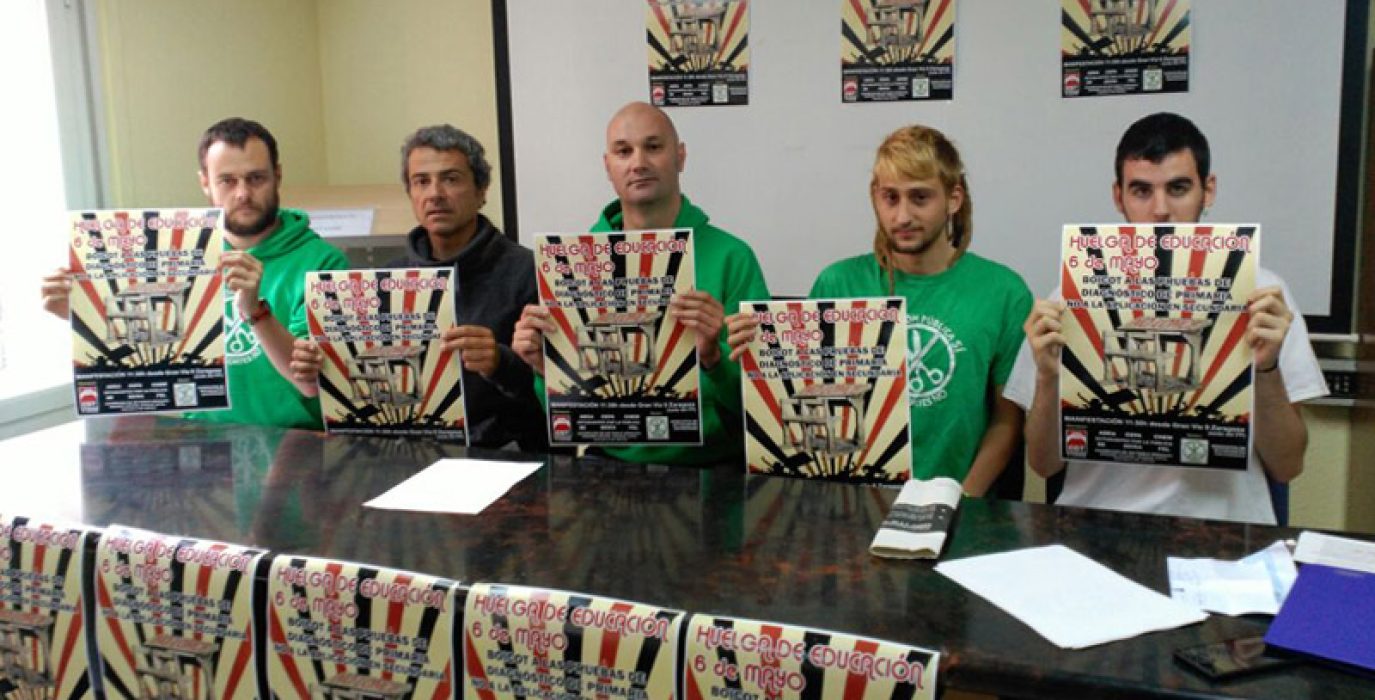 Representantes de CGT durante el anuncio de la huelga del 6 de mayo.