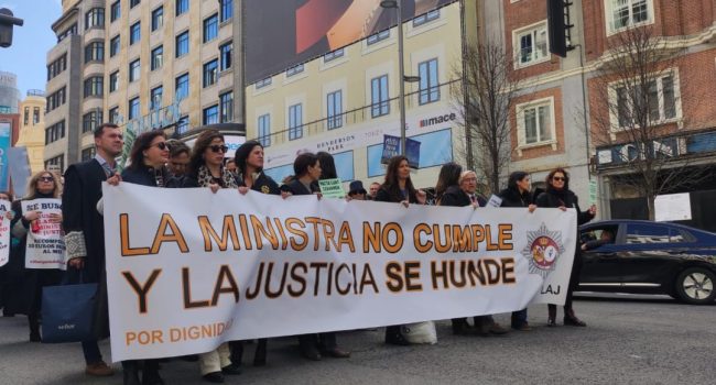 Manifestación de letrados y letradas de justicia