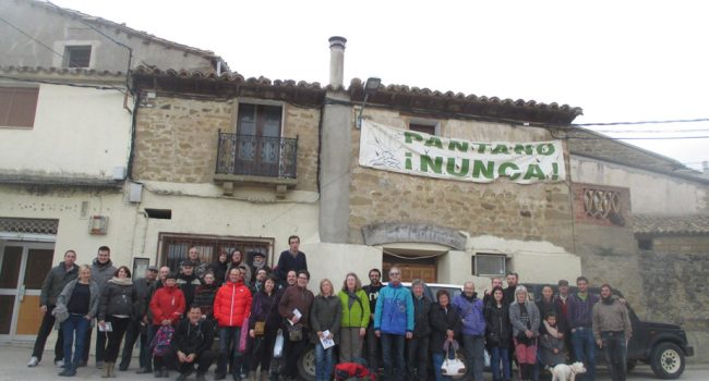 Participantes en la Trobada de Biscarrués.