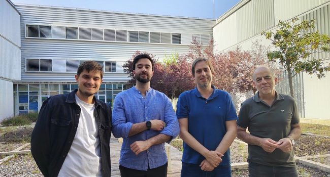 Parte del equipo investigador que ha desarrollado el trabajo, de izquierda a derecha: Ignacio García-Peiró, Miguel Encinas, José Luis Hueso y Jesús Santamaría | Foto: INMA