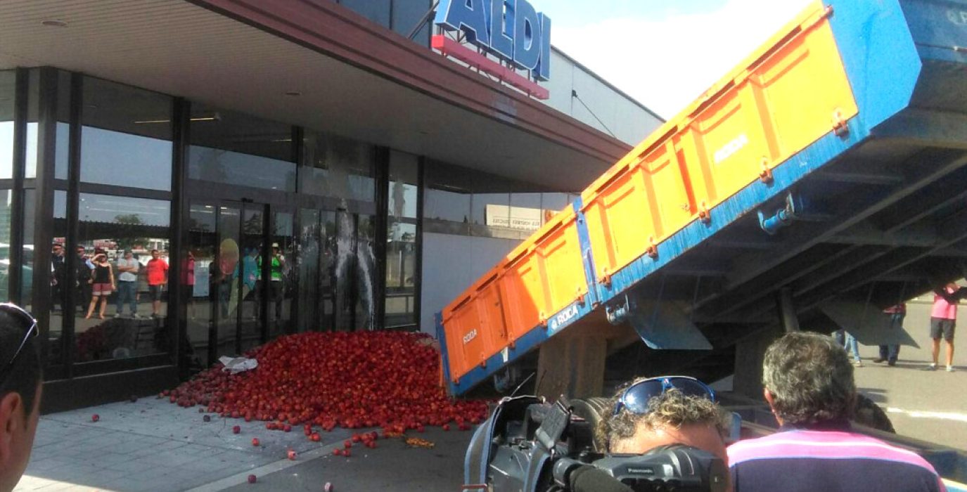 Portesta de agricultores ante un supermercado ALDI el pasado viernes 28 de julio.