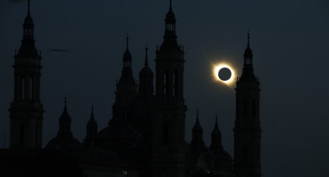 Espectacular eclipse total en Zaragoza | Foto: Ayuntamiento de Zaragoza