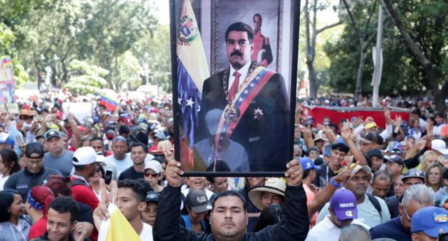 Movilización a favor de Maduro | Foto: TeleSUR