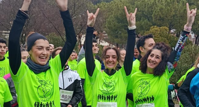 Marta Abengochea junto a Nerea Marín y Elena García | Foto: IU