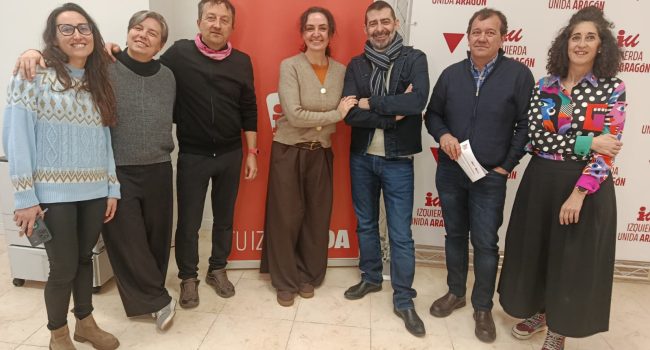 Abengochea con representantes de la candidatura IU - MS | Foto: IU