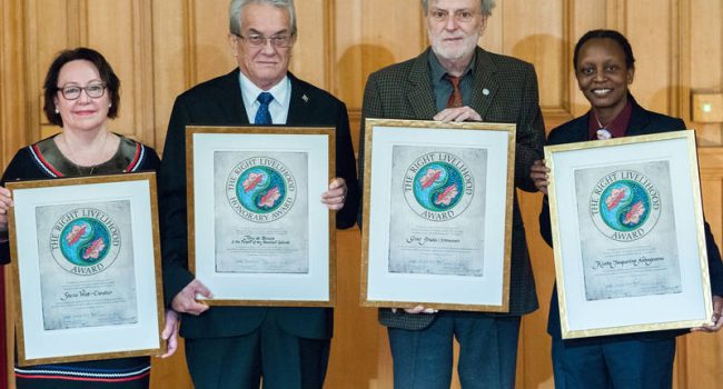 Imagen de los premiados por Right Livelihood en 2015.