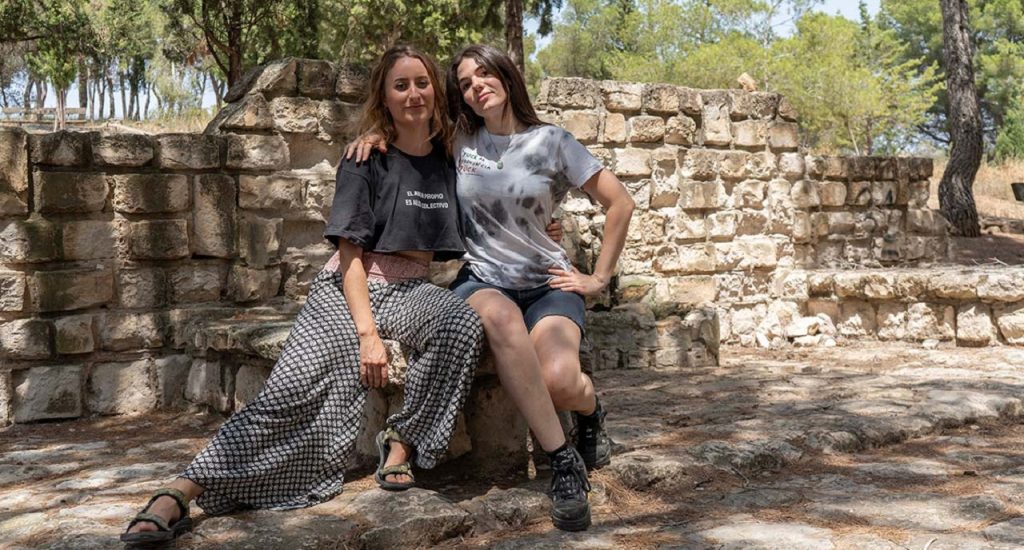 Ixeya (Eli López y Miriam Carbonell) | Foto: Movimiento Por la Dignidad de la Montaña / Preixinando