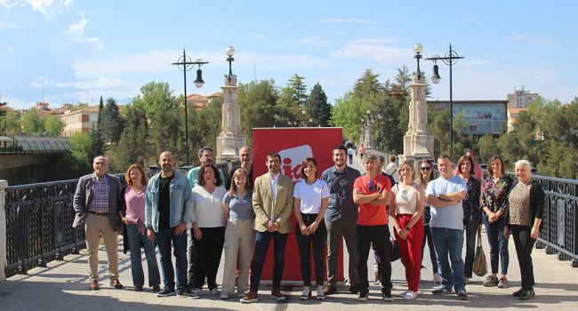 La candidatura de Izquierda Unida en el viaducto | Foto: IU