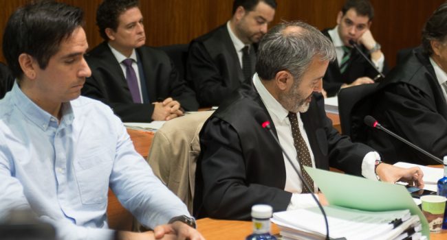 Imagen de archivo del primer juicio celebrado el pasado mes de noviembre. Foto: AraInfo