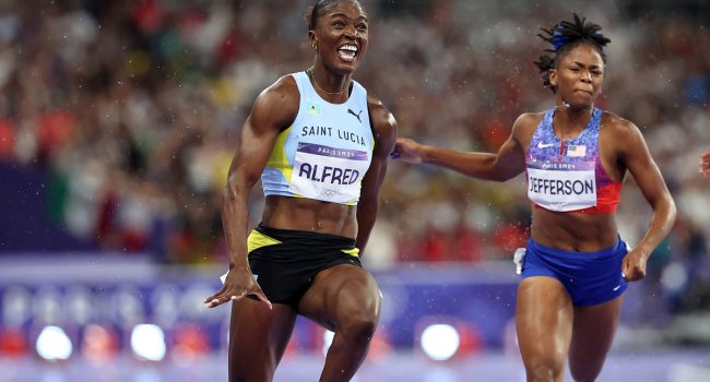 Julien Alfred, nueva campeona olímpica de los 100 | Foto: @WorldAthletics