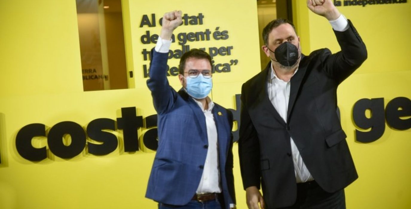 Pere Aragonès y Oriol Junqueras, celebrando los resultados del 14F. Foto: ERC