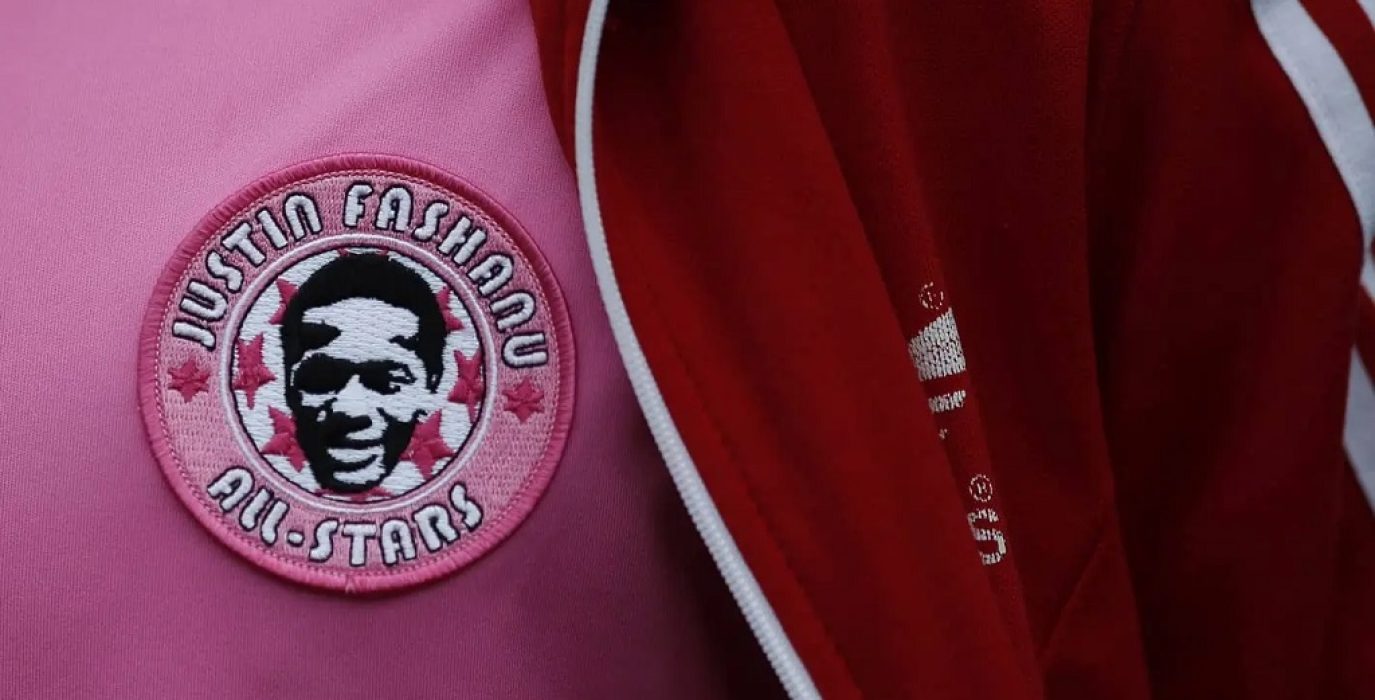 Justin Fashanu LGTBIfobia chandal Foto Amnistía Internacional
