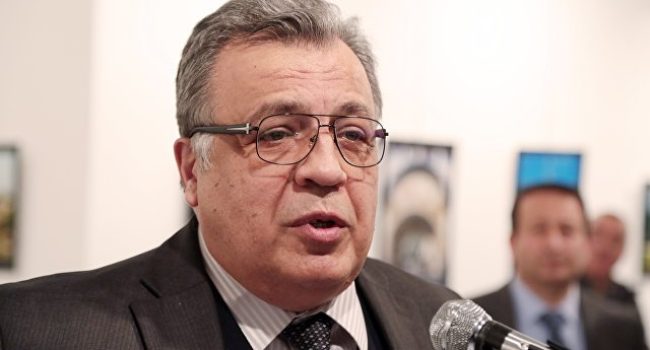 Andrei Karlov en una imagen de archivo.