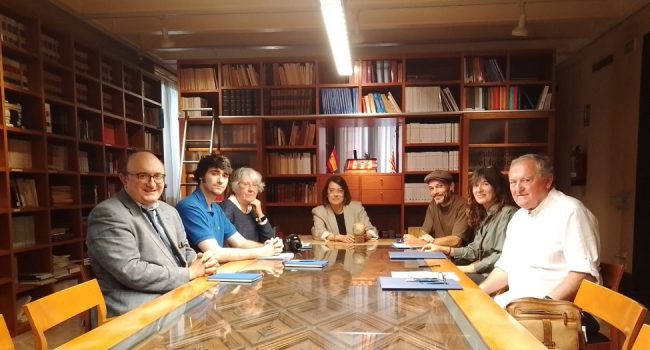 La Chusticia d’Aragón, Concepción Gimeno, se interesa en la resolución del contencioso de la cueva de Chaves