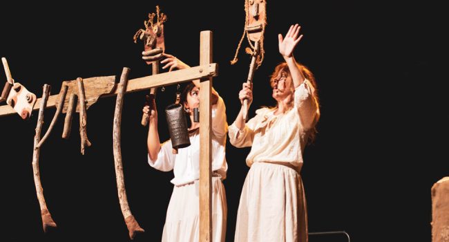 Amparo Nogués y Julia Cruz en La Quebranta | Foto: Sonia Gracia (Festival Castillo de Aínsa)