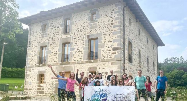 La cooperativa Ametxe lanza una campaña de financiación social para promover vivienda más asequible, sostenible y comunitaria