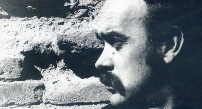 Retrato de Labordeta de 1975. Foto: Fundación José Antonio Labordeta