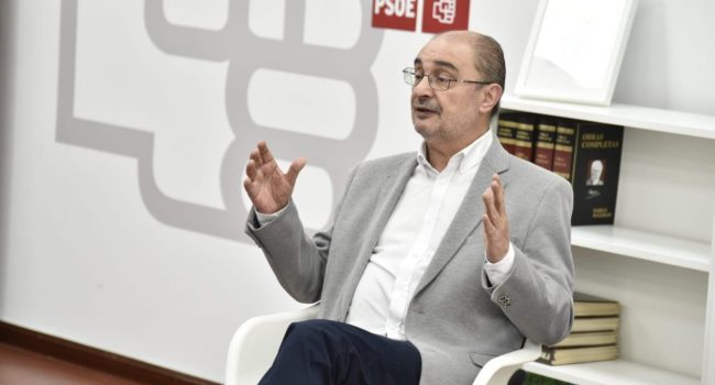 Javier Lambán en una imagen de archivo | Foto: PSOE Aragón