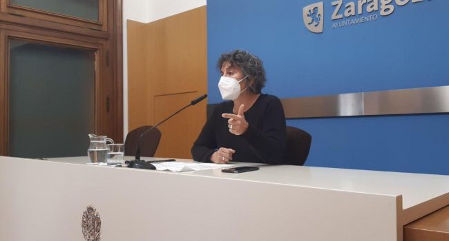 Luisa Broto durante una rueda de prensa en el Ayuntamiento. Foto: ZeC