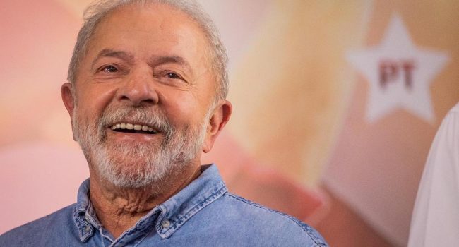 Lula en un acto de campaña. Foto: @ptbrasil