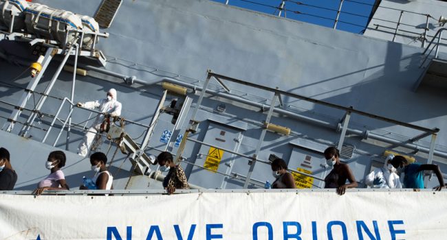 Migrantes rescatados del mar Mediterráneo. Foto: Fernando G. Calero (MSF) (Archivo)
