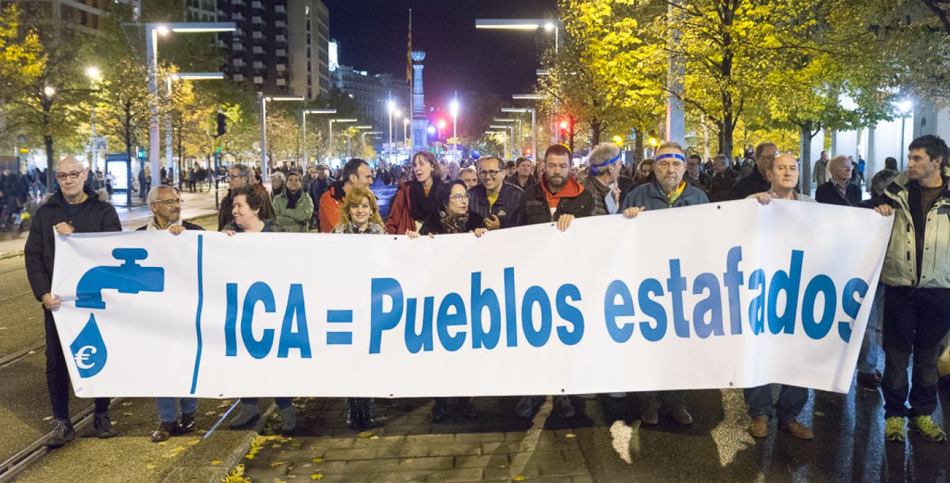 Una de las manifestaciones celebradas en Zaragoza contra el ICA. Foto: Pablo Ibáñez (AraInfo)