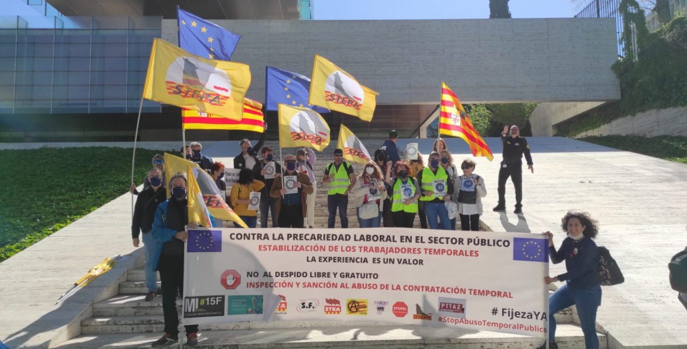 Representación aragonesa en la manifestación en Madrid de interinos e interinas en fraude de ley.