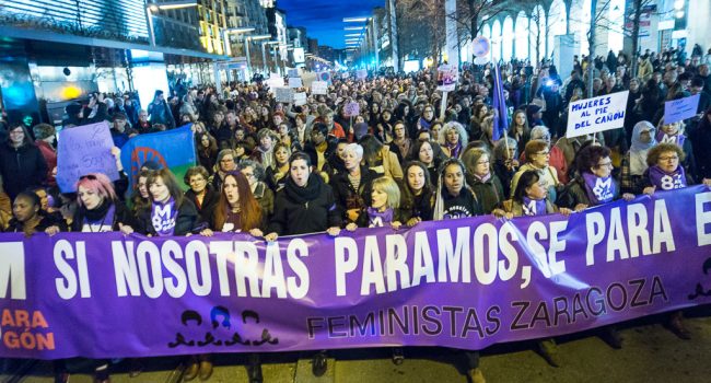 Cabecera de la manifestación en Zaragoza. Foto: AraInfo