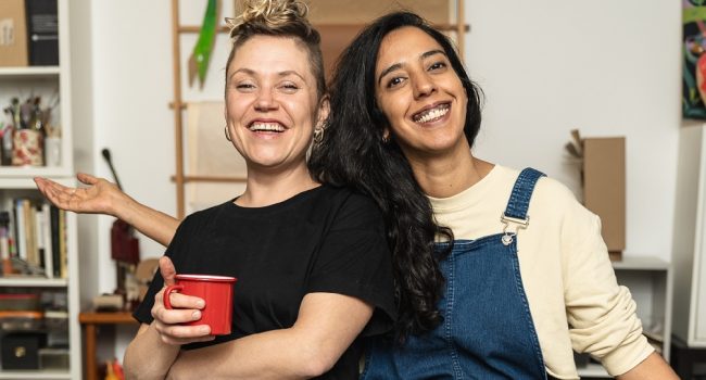 Mar Alquézar y Rocío Gallardo, los dos pares de manos que dan forma y sentido al proyecto 'Futuro Hecho a Mano'
