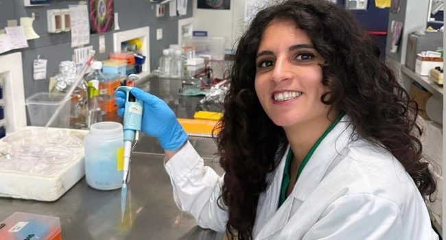 La científica Marisa Conte, que lidera la investigación, en su laboratorio de Zaragoza | Foto: Instituto de Nanociencia y Materiales de Aragón (INMA)