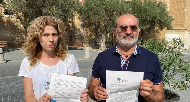 El portavoz de Cambiar, Ramón Campo, y la portavoz de Barbastro en Común, Marisol Cancer