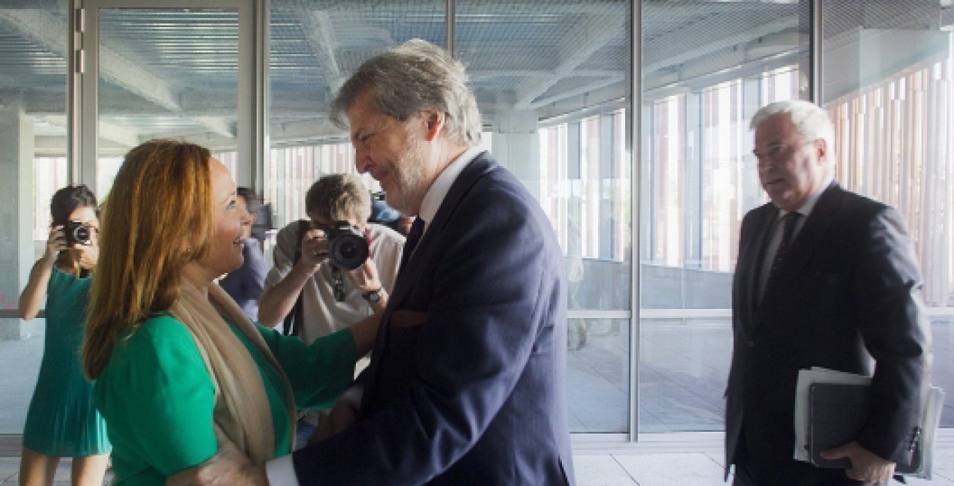 La consejera de educación Mayte Pérez y Méndez de Vigo.