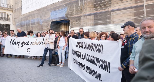 Concentración en Zaragoza. Foto: Pablo Ibáñez (AraInfo)