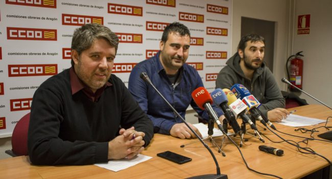 Representantes de los tres sindicatos en una rueda de prensa conjunta.