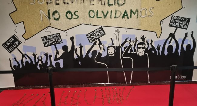 Mural a partir de una pintada en Ciencias de la Información | Foto: Joan Pedro-Carañana