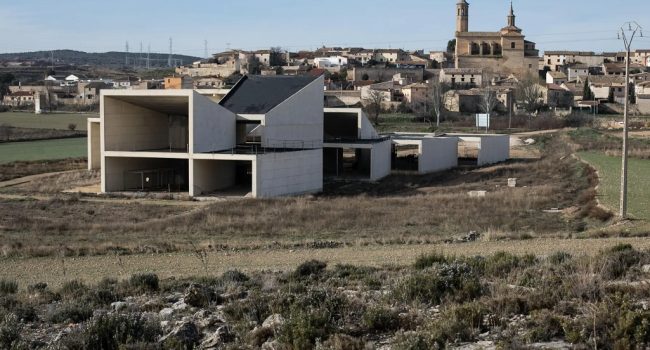 (Archivo) Obras del Museo de Grabado Contemporáneo de Fuendetodos -Campo de Belchite- | Foto: DPZ