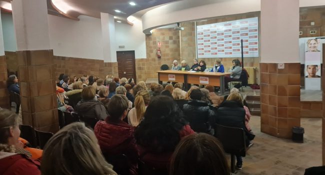 Natalia Chueca continúa sin resolver el conflicto en el Servicio de Ayuda a Domicilio de Zaragoza